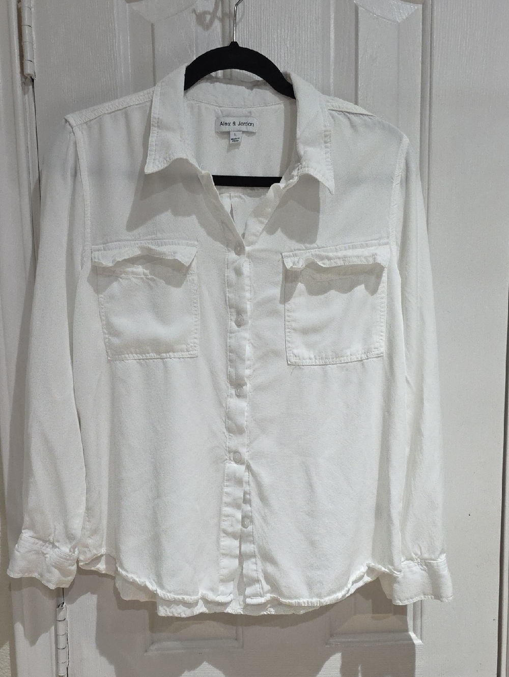 Alex & Jordan 100% RAYON  White Button-Up Shirt Size L